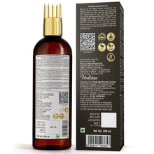 Load image into Gallery viewer, WOW Skin Science Onion Black Seed Hair Oil - WITH COMB APPLICATOR - Controls Hair Fall - NO Mineral Oil, Silicones, Cooking Oil &amp; Synthetic Fragrance - 200 ml
